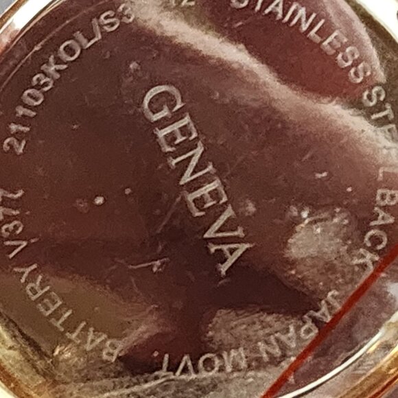 Geneva Gold Plated Link Cheetah Face Crystals Japan Mvmt Stainless Back Watch - Picture 13 of 16